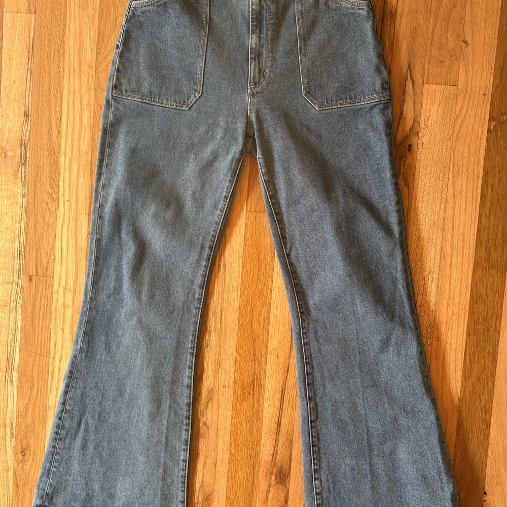 Rolla’s East Coast Flare High Rise Jeans